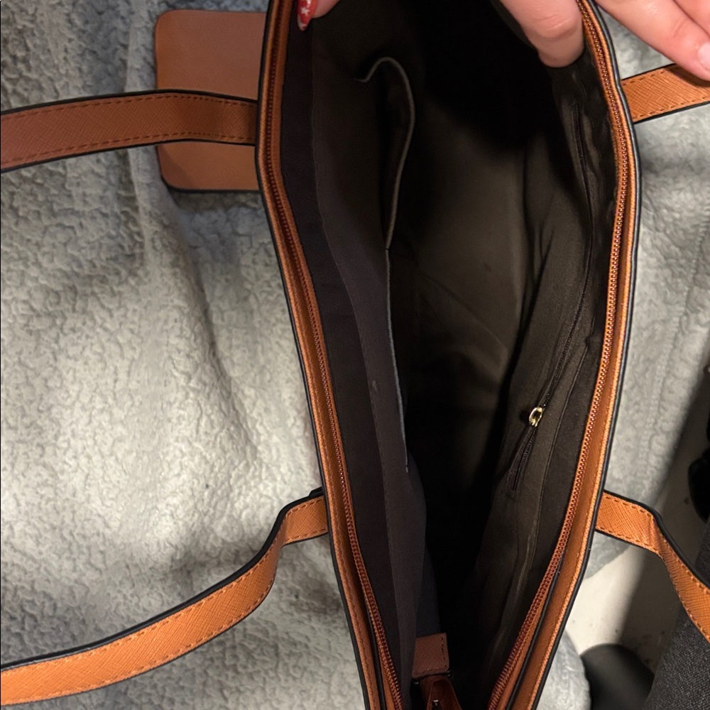 ELIM&PAUL Cow Print and Tan Tote Bag - Picture 3 of 7